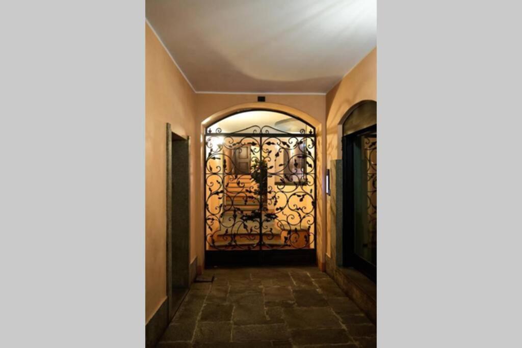 Grazioso Monolocale Nel Cuore Di Brera Milan Exterior photo